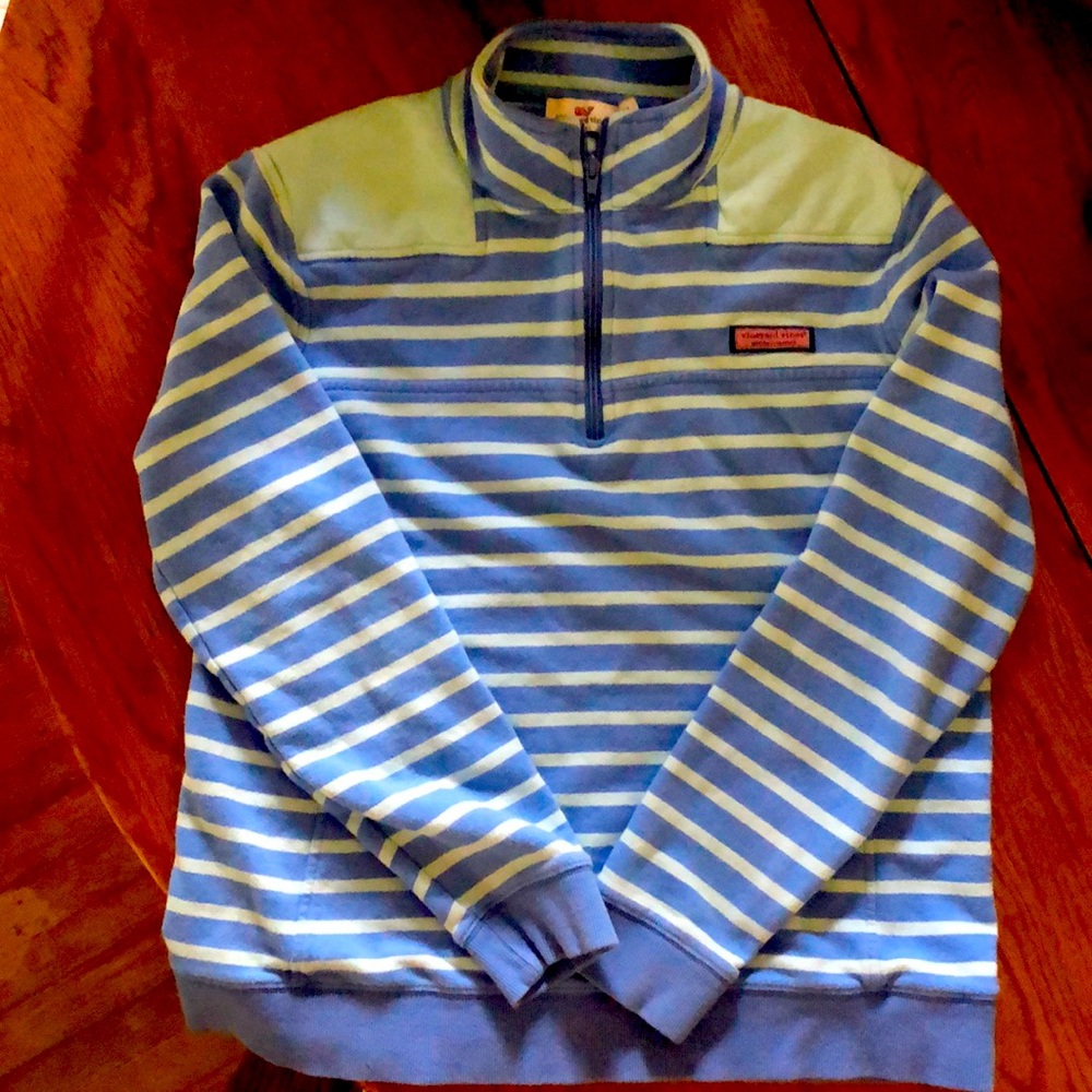 Vineyard Vines Pullover Size Medium